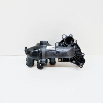 Audi A8 4H D4 Water Pump Assembly 079121013T مضخة مياه المحرك