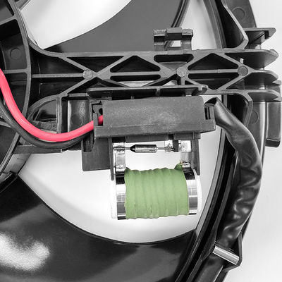 MINI R56 1.5T مروحة تبريد السيارة الكهربائية مع المقاومة 300W 17422752632
