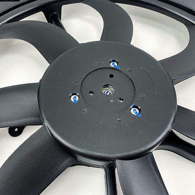 100٪ OE 17428618241 مدمج في مصابيح سيارات المروحة التبريد الكهربائية السيارات